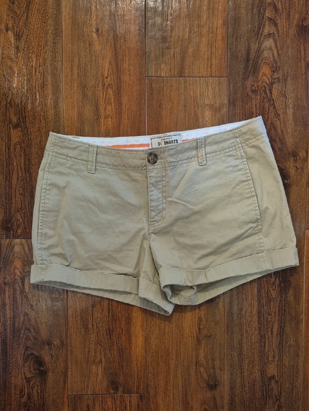 3/$30 Old Navy 3" Khaki Shorts